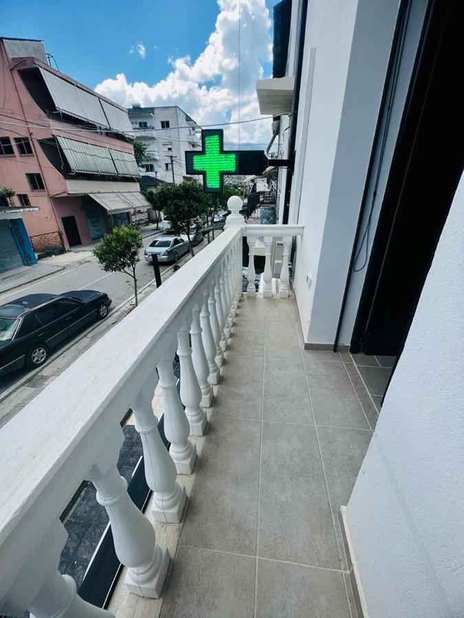 בראט Kristian Apartments מראה חיצוני תמונה