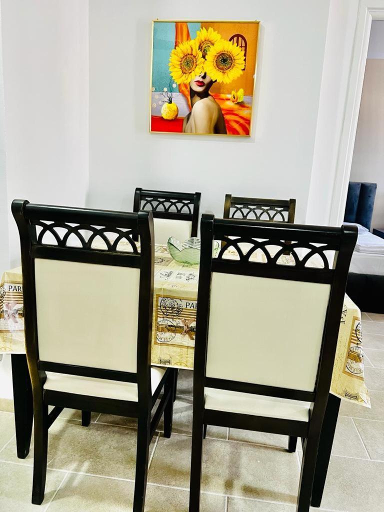 בראט Kristian Apartments מראה חיצוני תמונה
